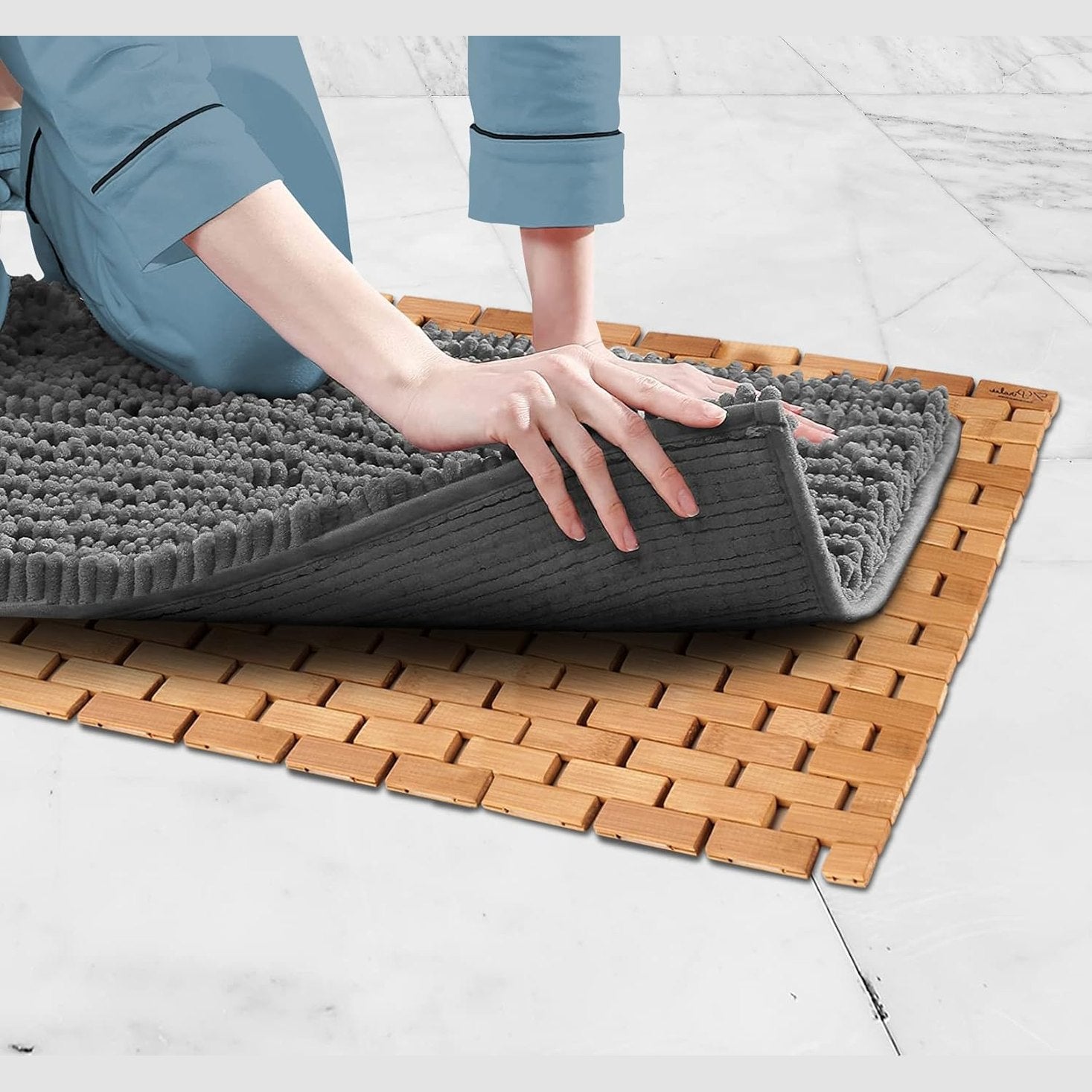 Natural Bamboo Wood Bath Mat with Non-Slip Rubber Pads – Foldable Wooden Floor Mat-Toppalletfly