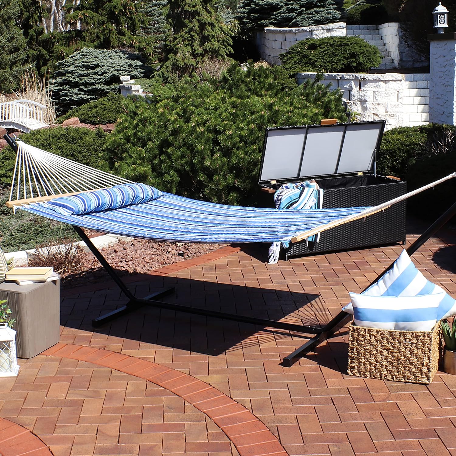 Outdoor Quilted Fabric Hammock - Two-Person with Spreader Bars - Heavy-Duty 450-Pound Capacity-Toppalletfly